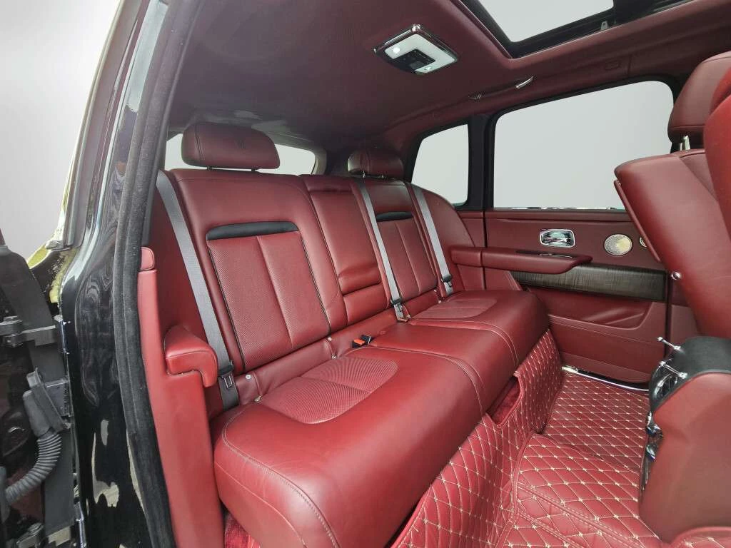 Rolls-Royce Cullinan 4Х4 ЦЕНА ДО БГ, снимка 17 - Автомобили и джипове - 54948307