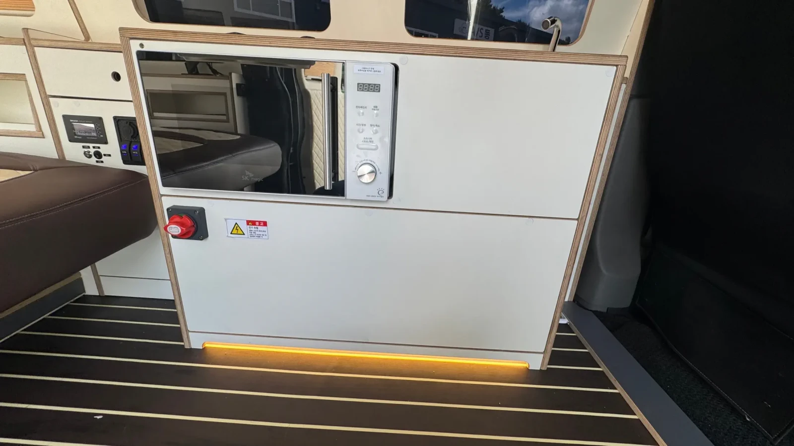 Gmc Savana 6.0 Camper | Mobile.bg � ����������� 10