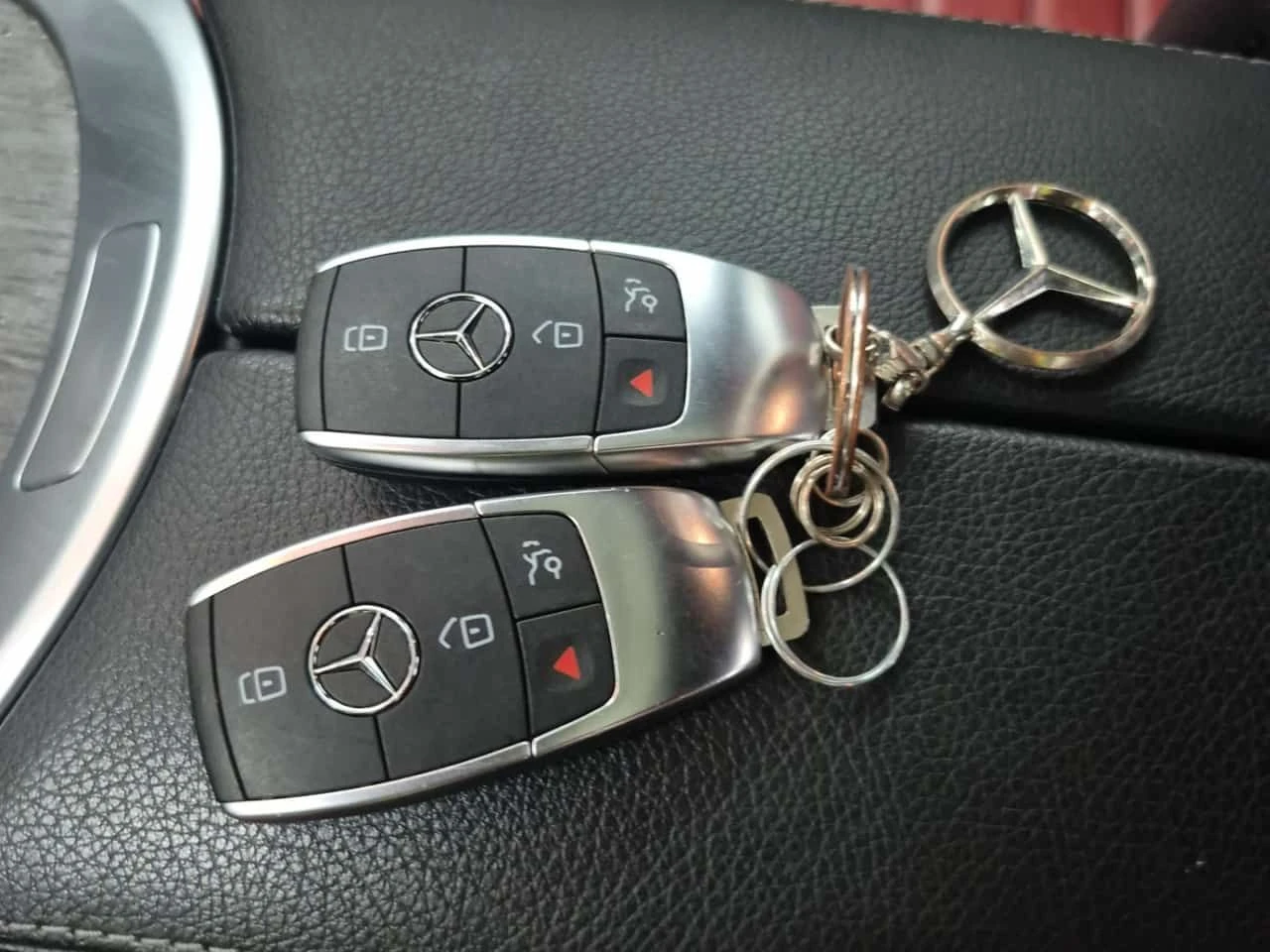 Mercedes-Benz GLC 43 AMG ДИСТРОНИК * 360 *  PANO * АВТОКРЕДИТ, снимка 8 - Автомобили и джипове - 55288455