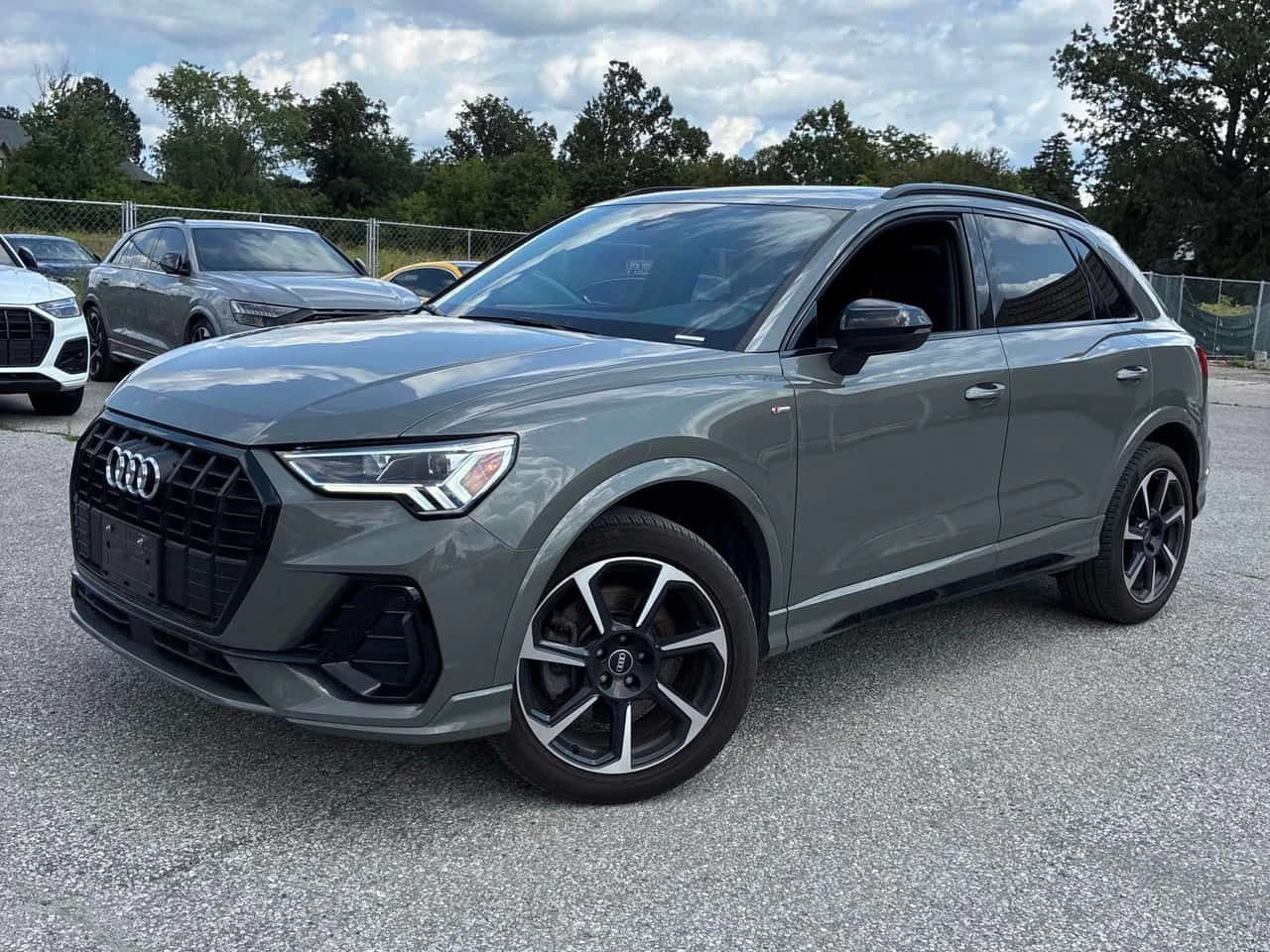 Audi Q3 Progressiv | CARFAX | БЕЗ ИНЦИДЕНТИ | OT AUDI, снимка 3 - Автомобили и джипове - 55670561