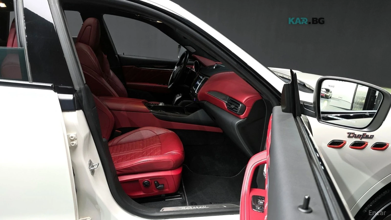 Maserati Levante 3.8 Trofeo* 360* КОЖА* ОБДУХ* НАВИ* ПАНО, снимка 10 - Автомобили и джипове - 55982854