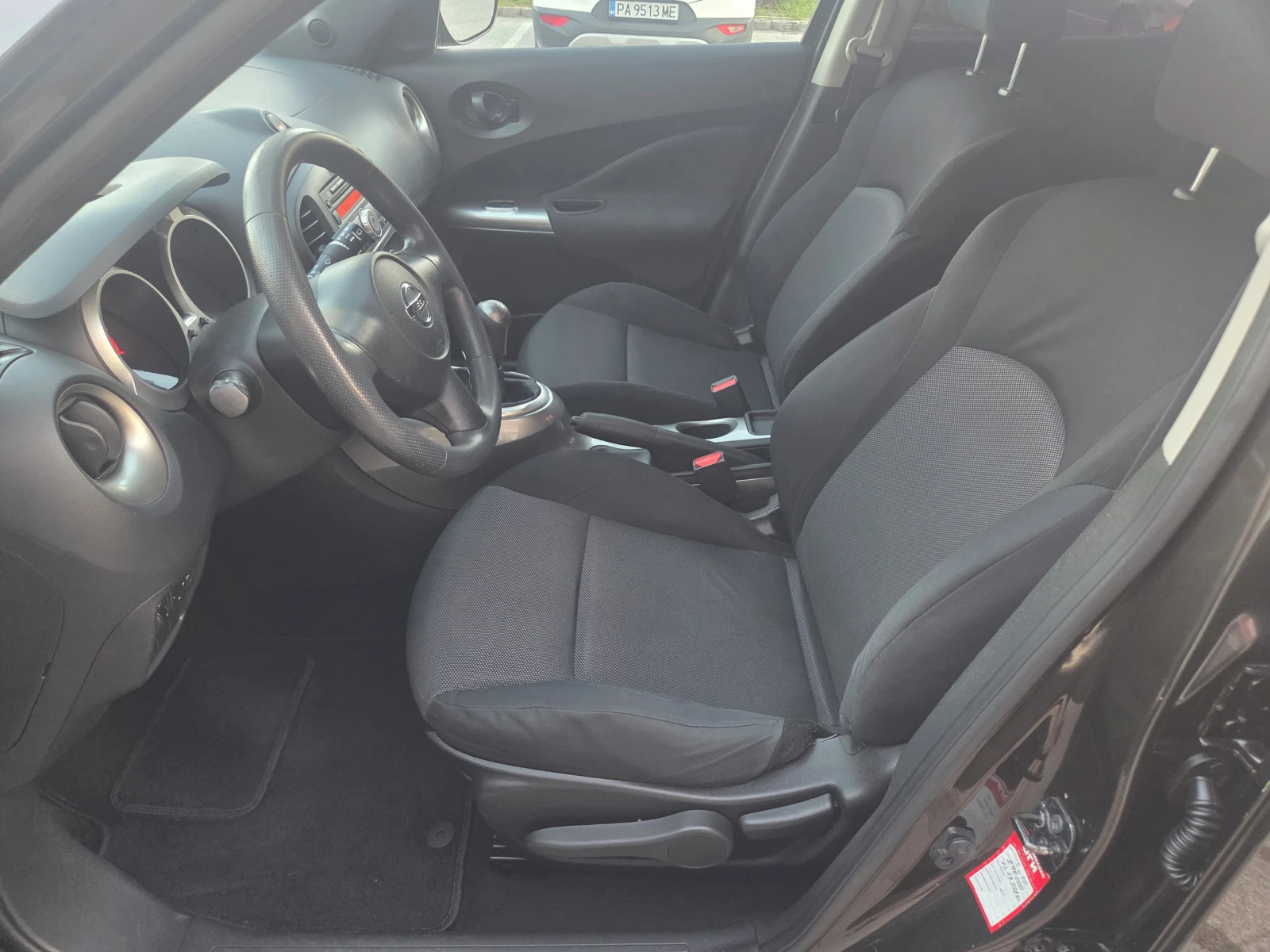 Nissan Juke 1.6i (117 Hp) Visia, снимка 10 - Автомобили и джипове - 56070291