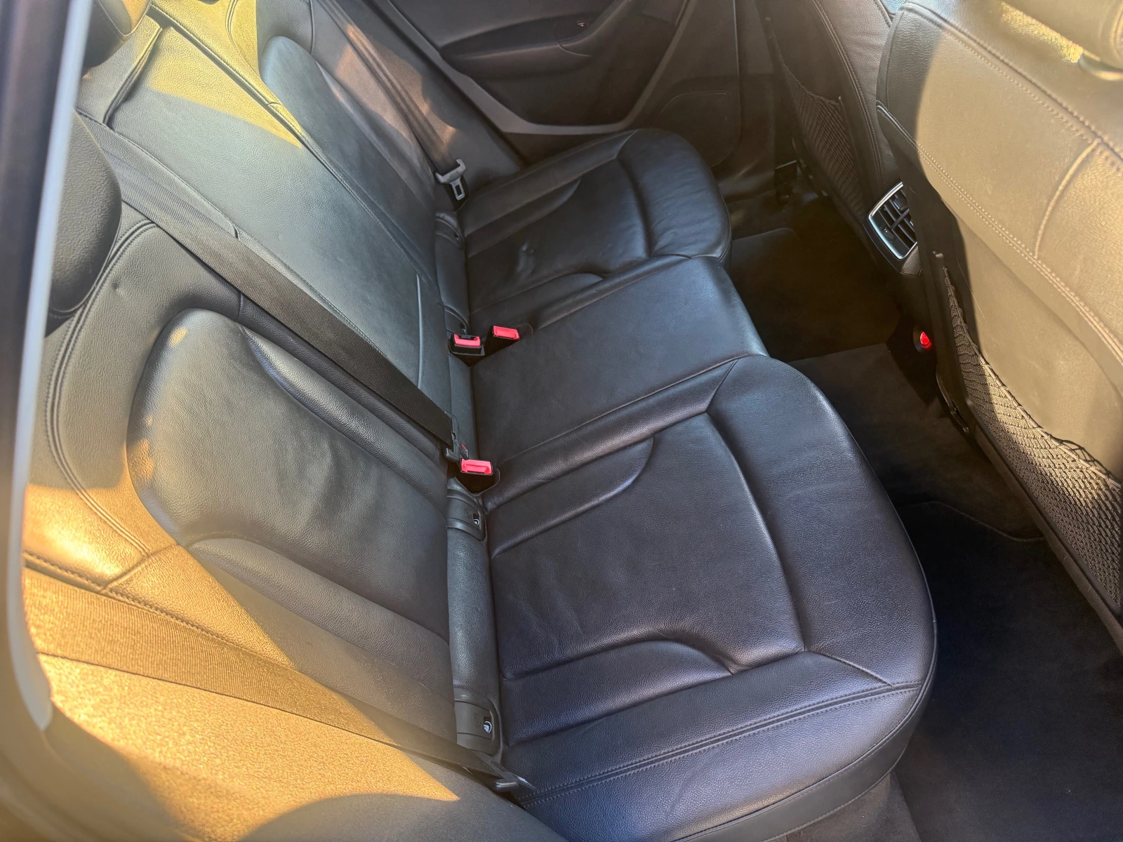 Audi Q3 2.0TDI 4х4 S LINE Собствен лизинг !!!, снимка 12 - Автомобили и джипове - 56156074