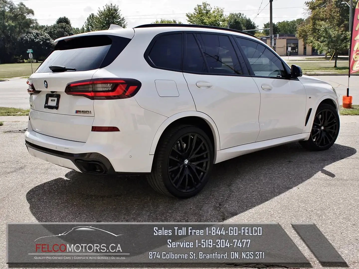 BMW X5 M50i* PREMIUM* HUD* 360* МАСАЖИ* SKY LOUNGE ПАНО, снимка 7 - Автомобили и джипове - 56259684
