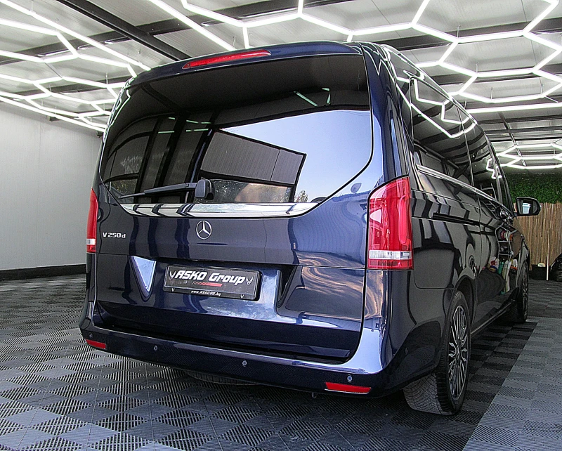 Mercedes-Benz V 250 PANORAMA/360-Kamera/Burmaster/ТОП СЪСТОЯНИЕ ЛИЗИНГ, снимка 6 - Бусове и автобуси - 51580878