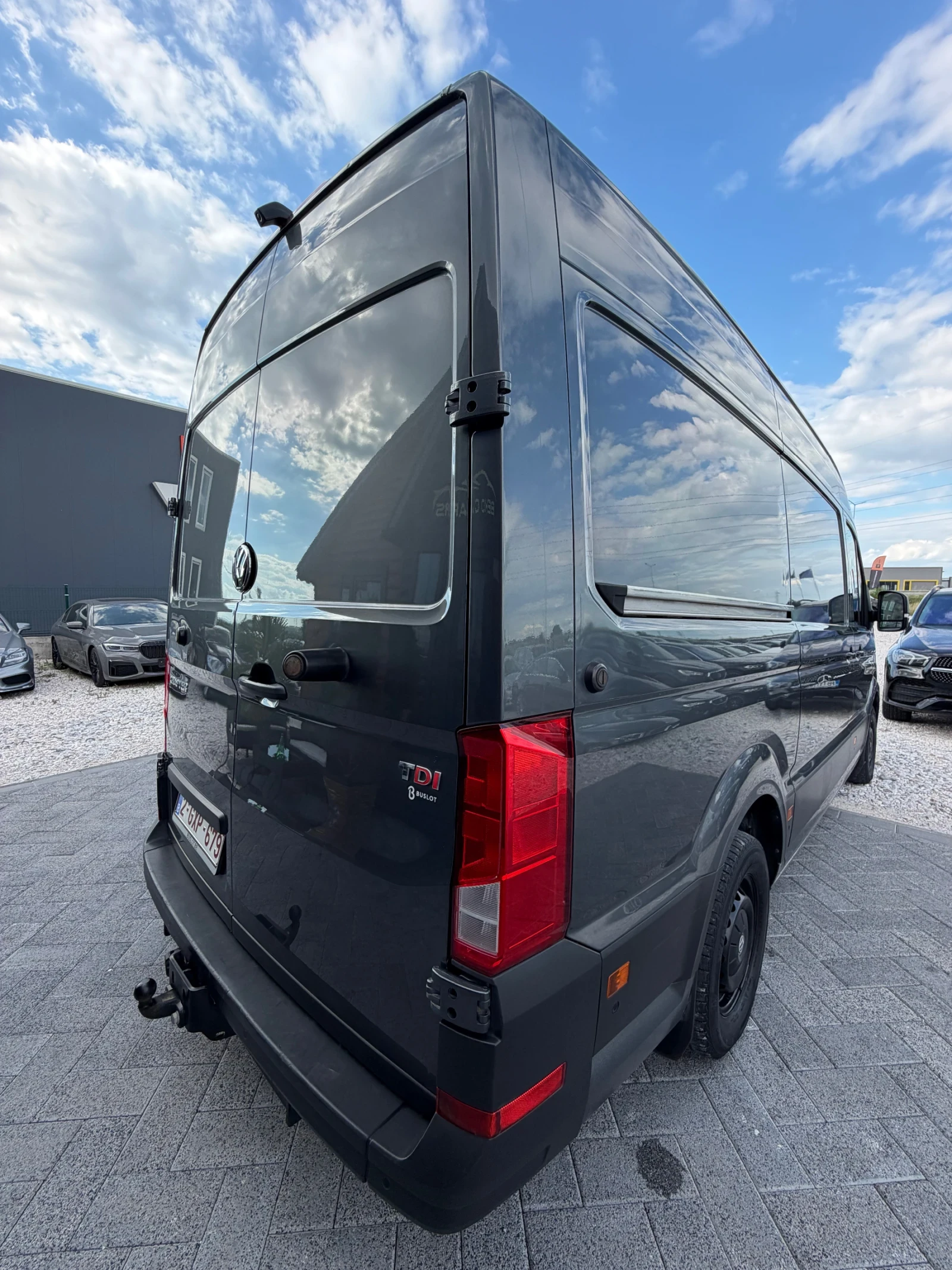 VW Crafter Нов внос от Белгия, снимка 8 - Бусове и автобуси - 54908458