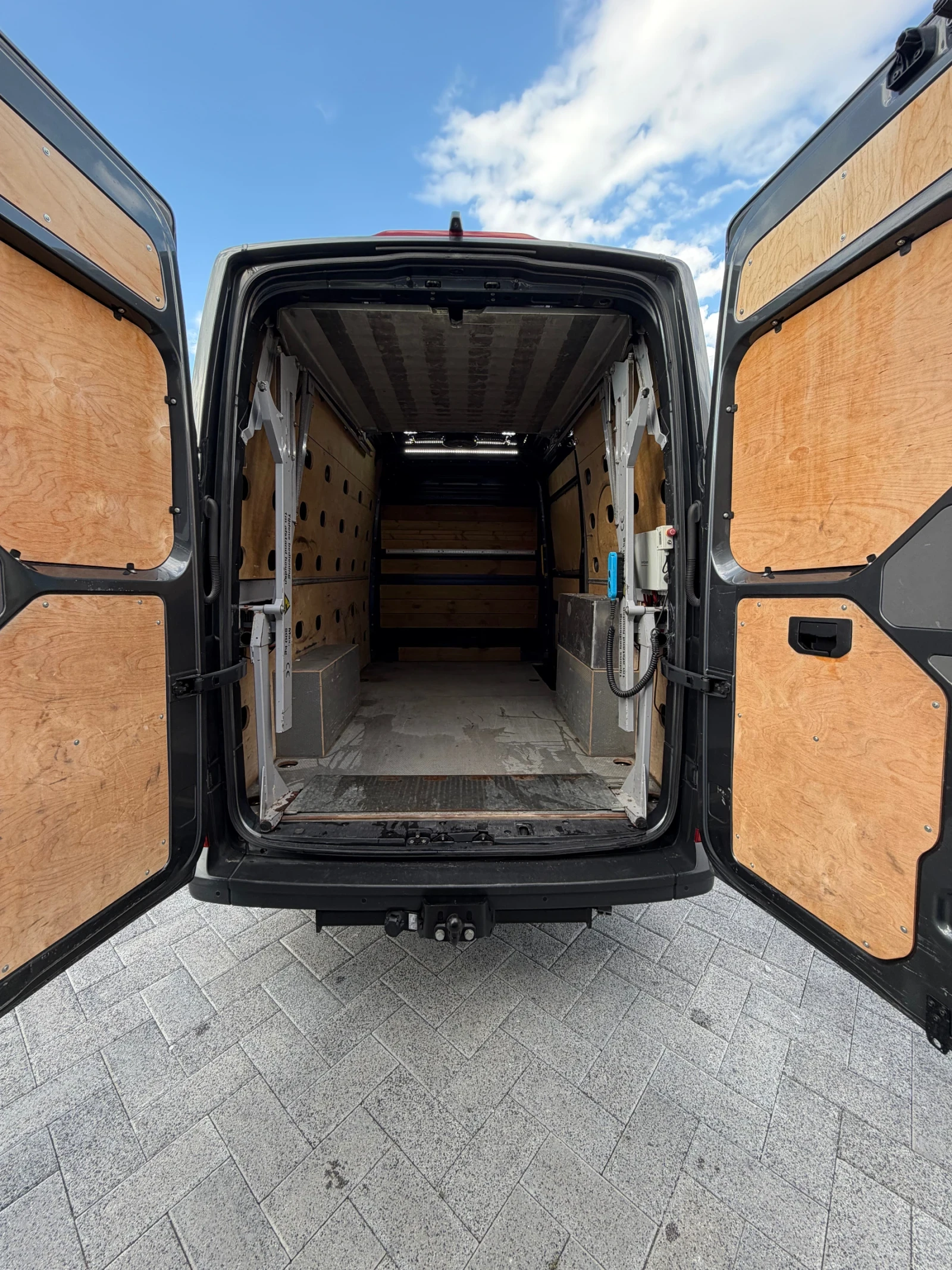 VW Crafter Нов внос от Белгия, снимка 10 - Бусове и автобуси - 54908458
