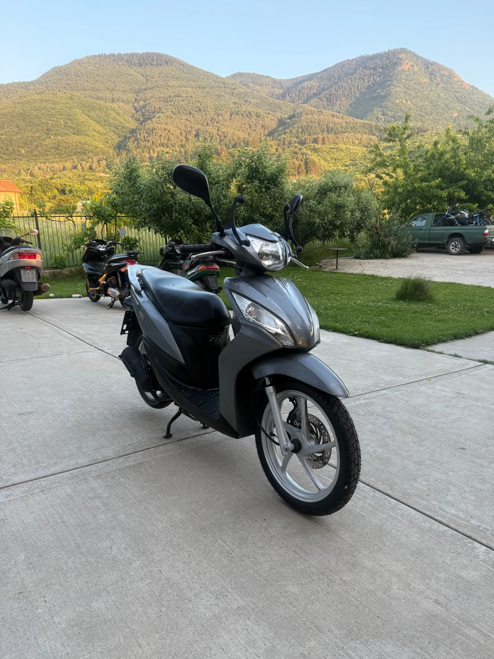 Honda Vision 2015 110 i - изображение 4