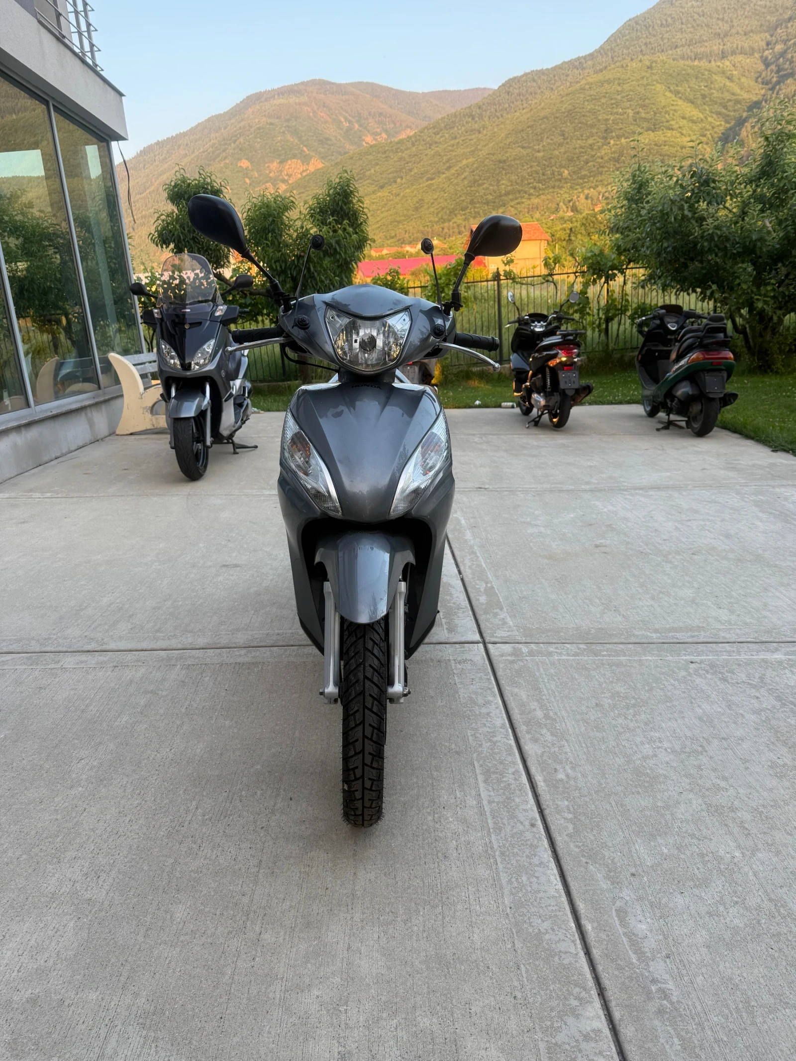 Honda Vision 2015 110 i - изображение 3
