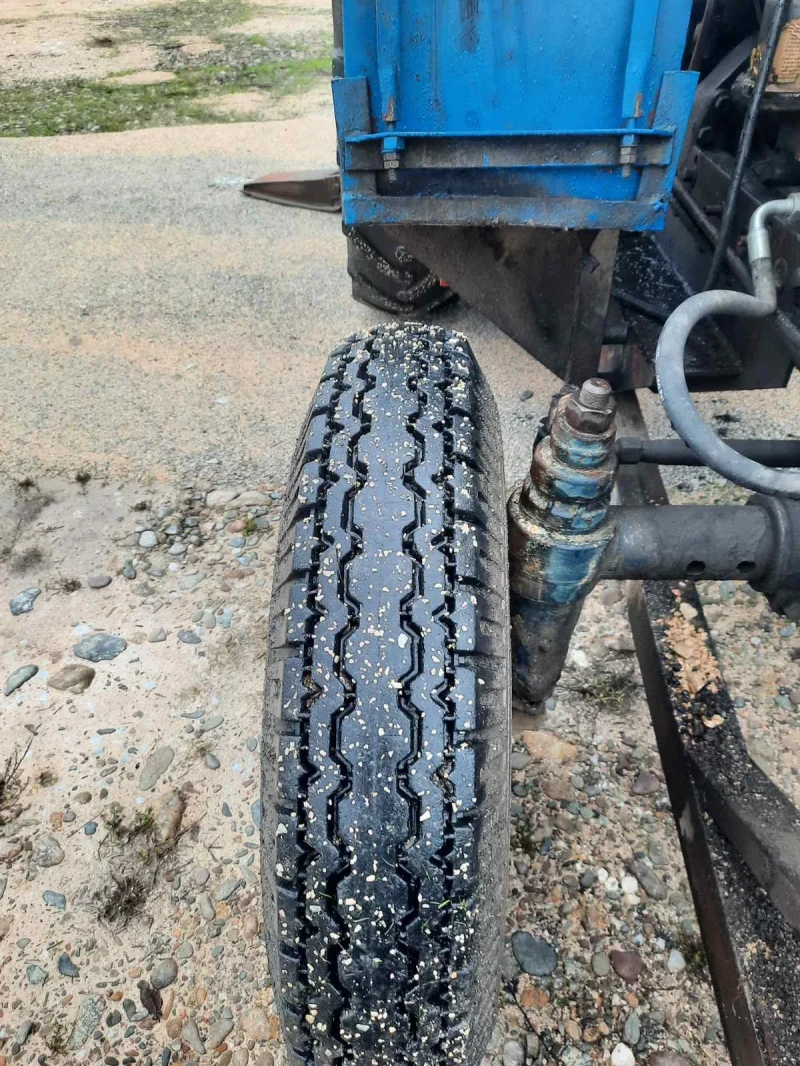 Трактор Болгар, снимка 5 - Селскостопанска техника - 52681331