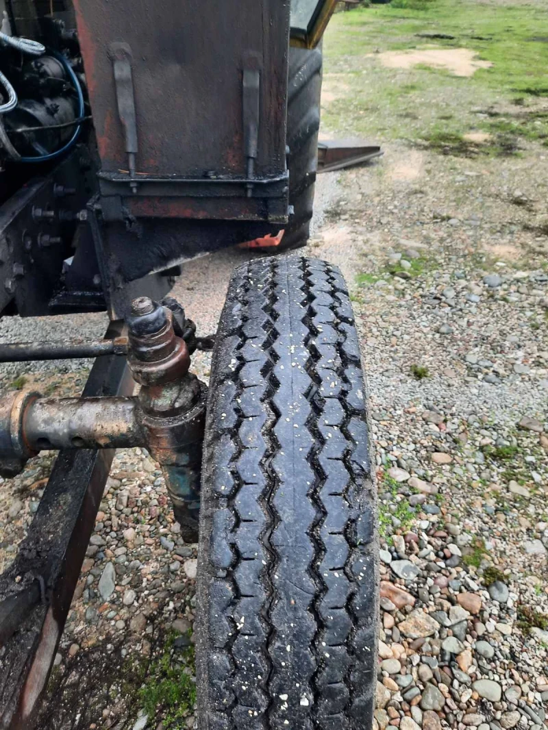 Трактор Болгар, снимка 8 - Селскостопанска техника - 52681331