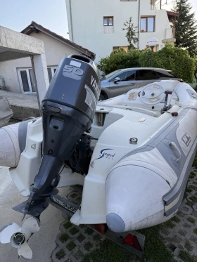 Лодка Собствено производство 400, снимка 1