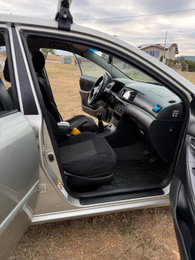 Toyota Corolla 1.4 D-4D   Гаражна, Обслужен, снимка 5