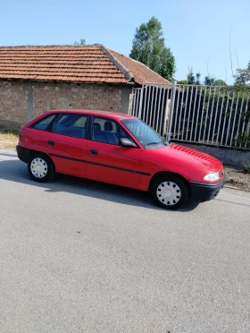 Обява за продажба на Opel Astra 1, 6 ~2 450 лв. - изображение 1