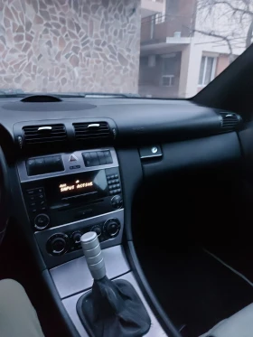 Mercedes-Benz CLC 180, снимка 10 - Автомобили и джипове - 53684501