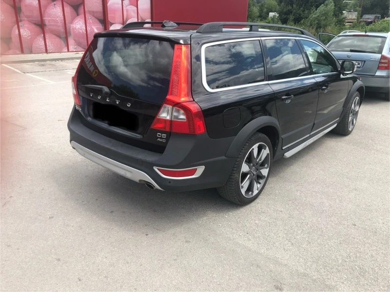 Volvo Xc70 2.4 D5, снимка 3 - Автомобили и джипове - 46735443