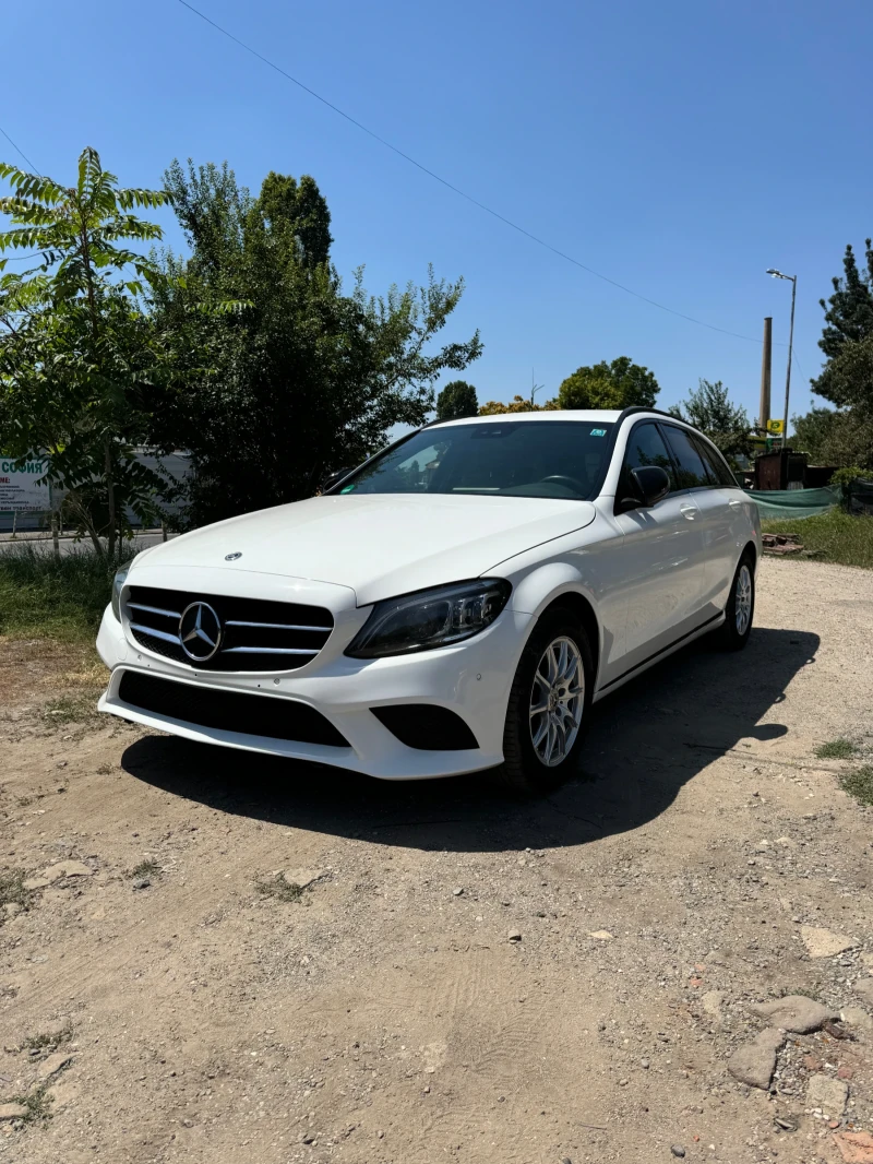 Mercedes-Benz C 220, снимка 1 - Автомобили и джипове - 47381023