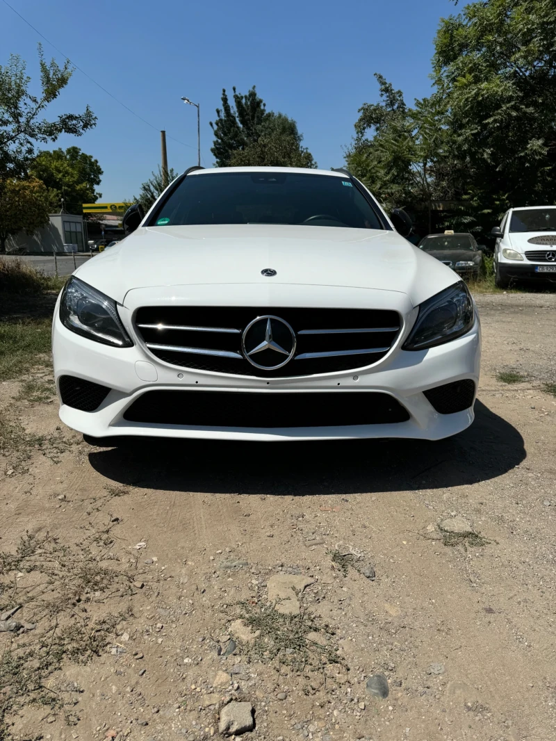 Mercedes-Benz C 220, снимка 2 - Автомобили и джипове - 47381023