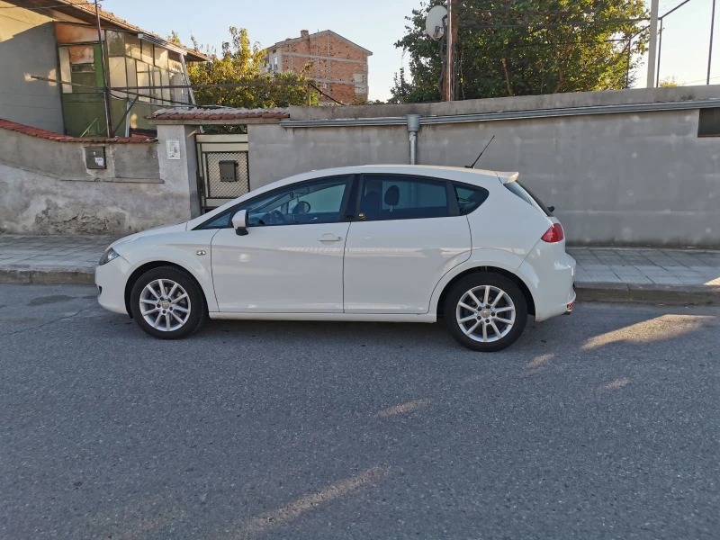 Seat Leon 1.4 TSI, снимка 9 - Автомобили и джипове - 47648838