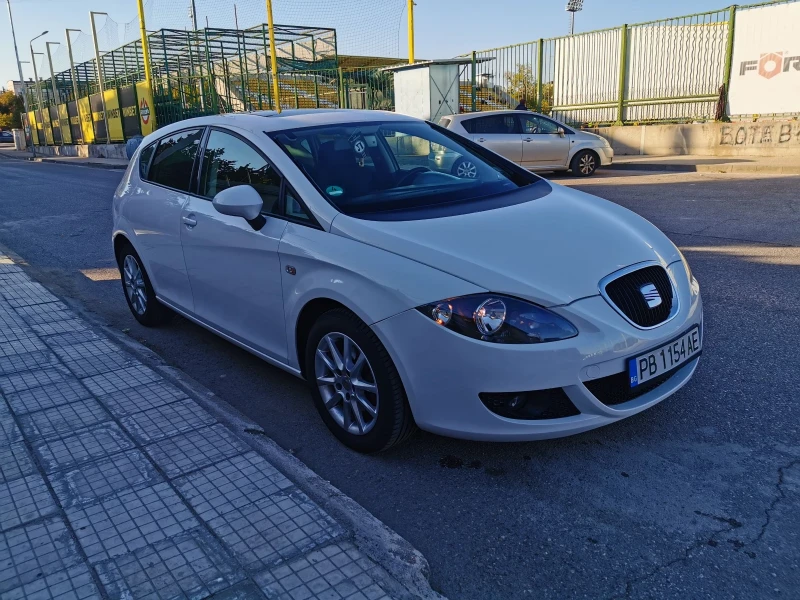 Seat Leon 1.4 TSI, снимка 2 - Автомобили и джипове - 47648838