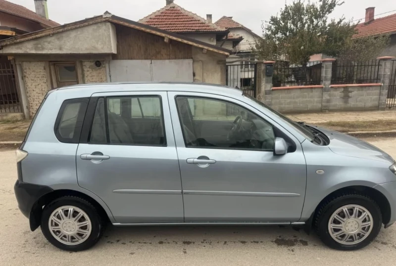 Mazda 2, снимка 3 - Автомобили и джипове - 48613607