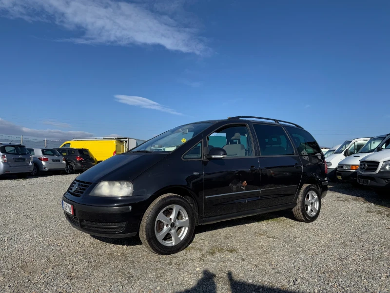 VW Sharan 1.9 TDI, снимка 1 - Автомобили и джипове - 48664927