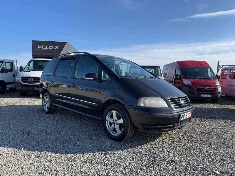 VW Sharan 1.9 TDI, снимка 2 - Автомобили и джипове - 48664927