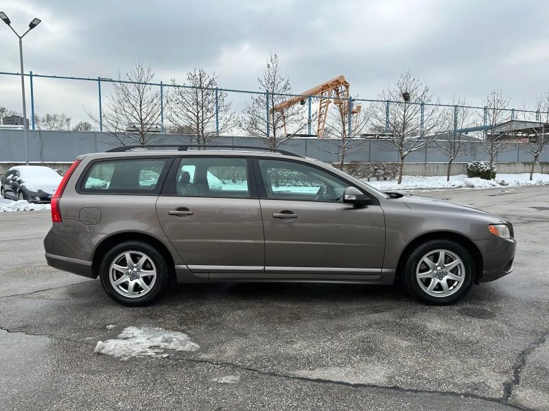 Volvo V70 2.5i 200 к.с., снимка 5 - Автомобили и джипове - 49179757