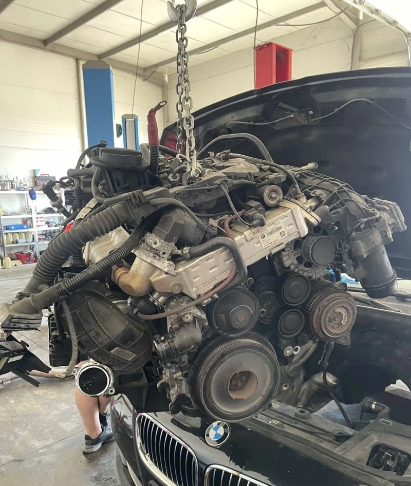 BMW 530 M-Pack XDRIVE, снимка 8 - Автомобили и джипове - 52588162