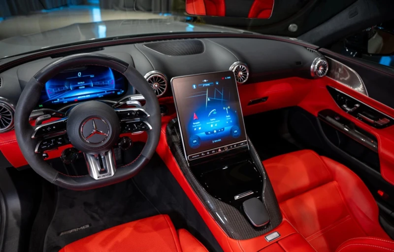 Mercedes-Benz SL 63 AMG V8 4MATIC+ , снимка 15 - Автомобили и джипове - 52221313