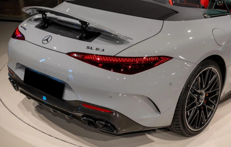 Mercedes-Benz SL 63 AMG V8 4MATIC+ , снимка 9 - Автомобили и джипове - 52221313
