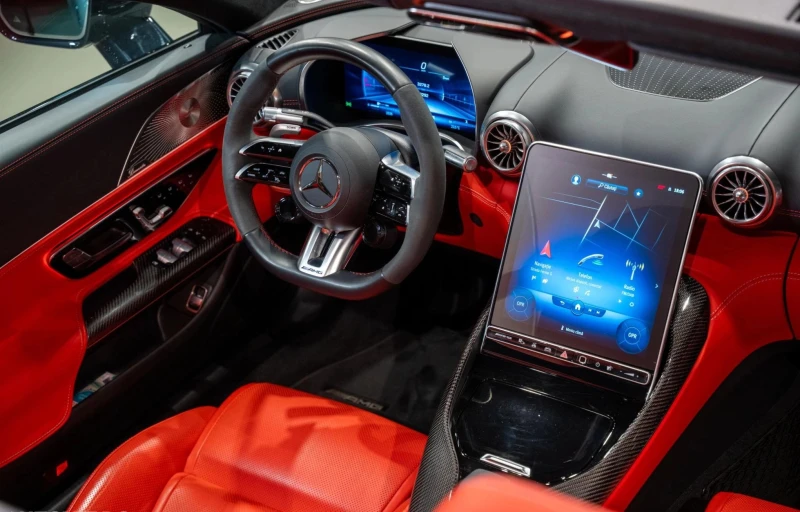 Mercedes-Benz SL 63 AMG V8 4MATIC+ , снимка 16 - Автомобили и джипове - 52221313