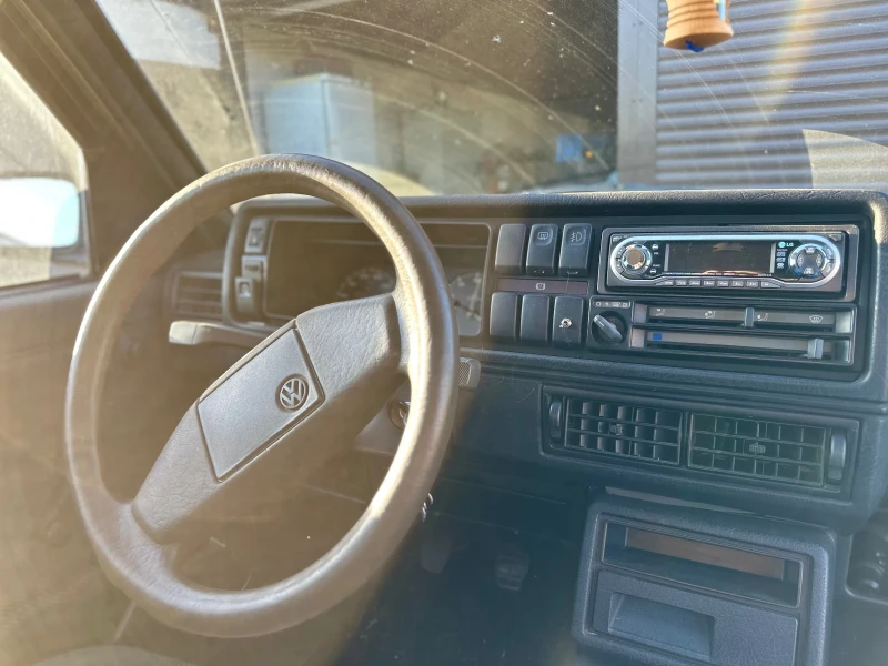 VW Golf, снимка 8 - Автомобили и джипове - 52629744