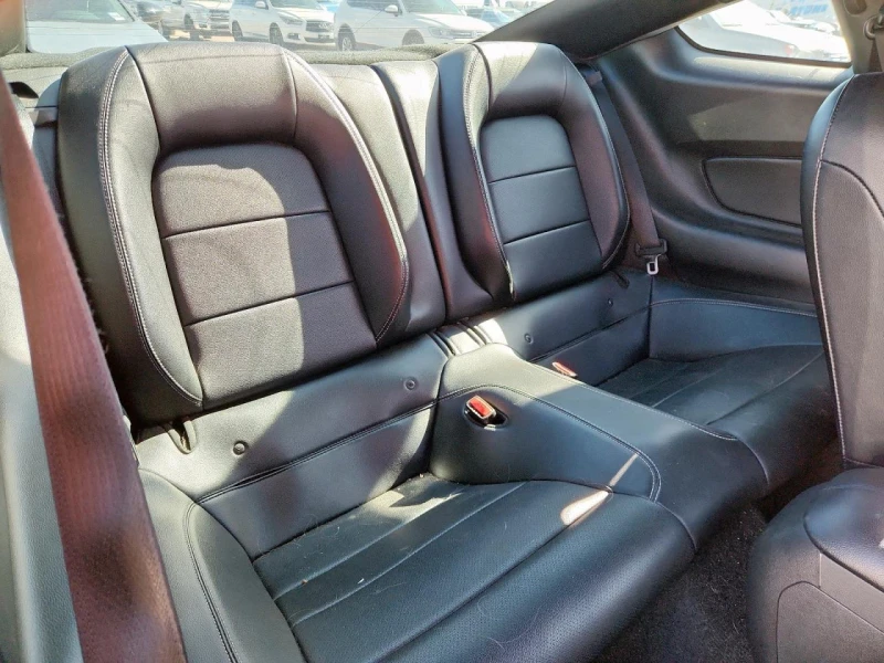 Ford Mustang 2.3* ECO* BOOST* ПОДГРЕВ* КАМЕРА* КЕЙЛЕС, снимка 10 - Автомобили и джипове - 52632555