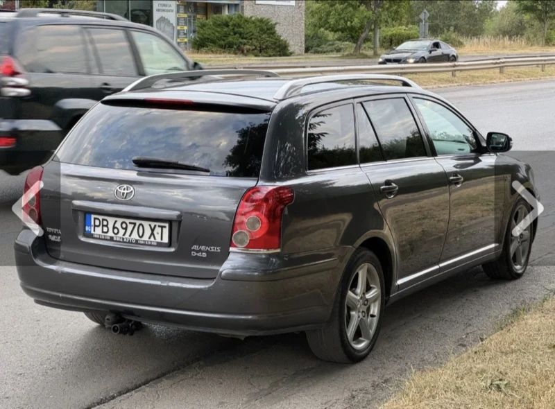 Toyota Avensis, снимка 3 - Автомобили и джипове - 52842413