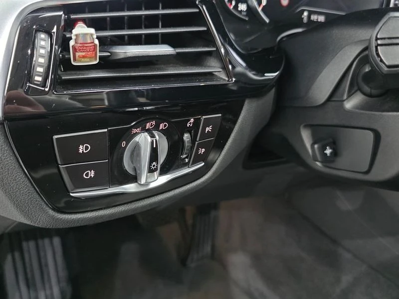 BMW 530 530I Luxury Plus, снимка 9 - Автомобили и джипове - 55505093