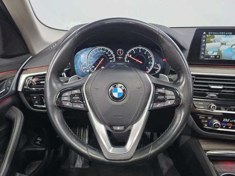 BMW 530 530I Luxury Plus, снимка 11 - Автомобили и джипове - 55505093
