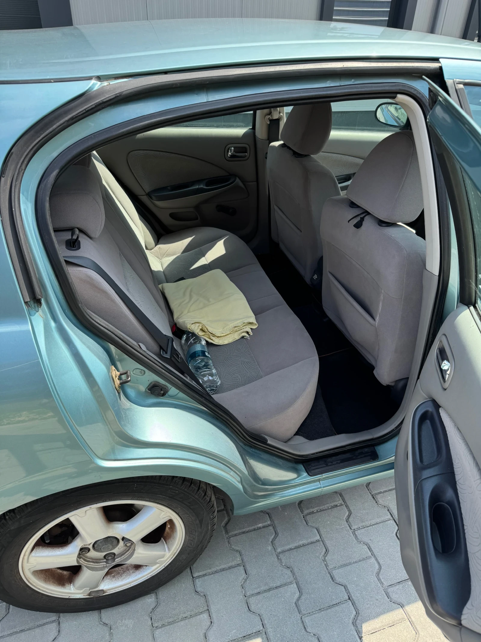 Nissan Almera  - изображение 7