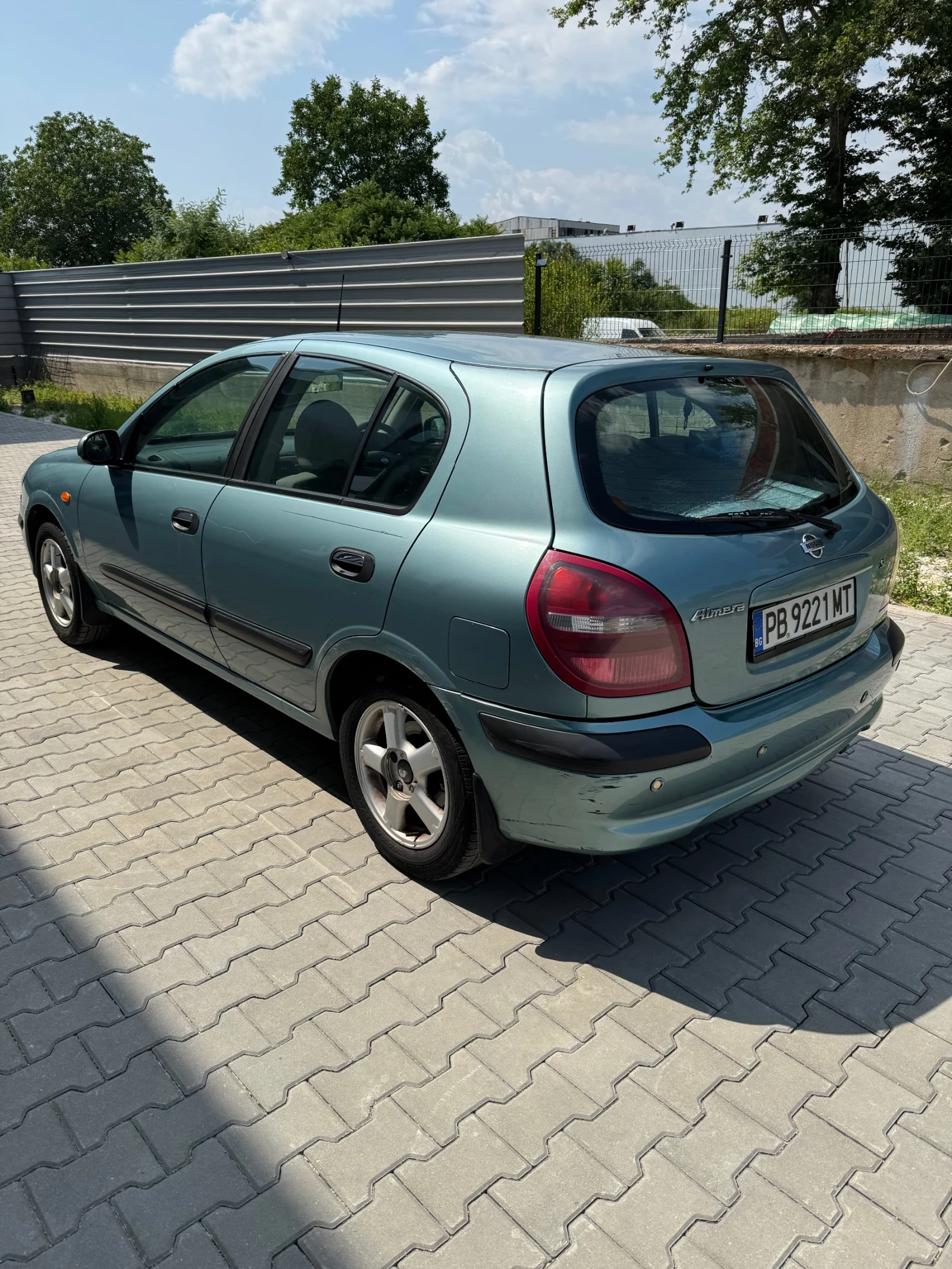 Nissan Almera  - изображение 4