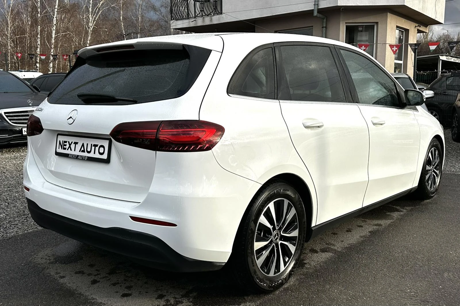 Mercedes-Benz B 180 2.0D 116HP AMG LINE DISTRONIC CAMERA EU6D | Mobile.bg � ����������� 5