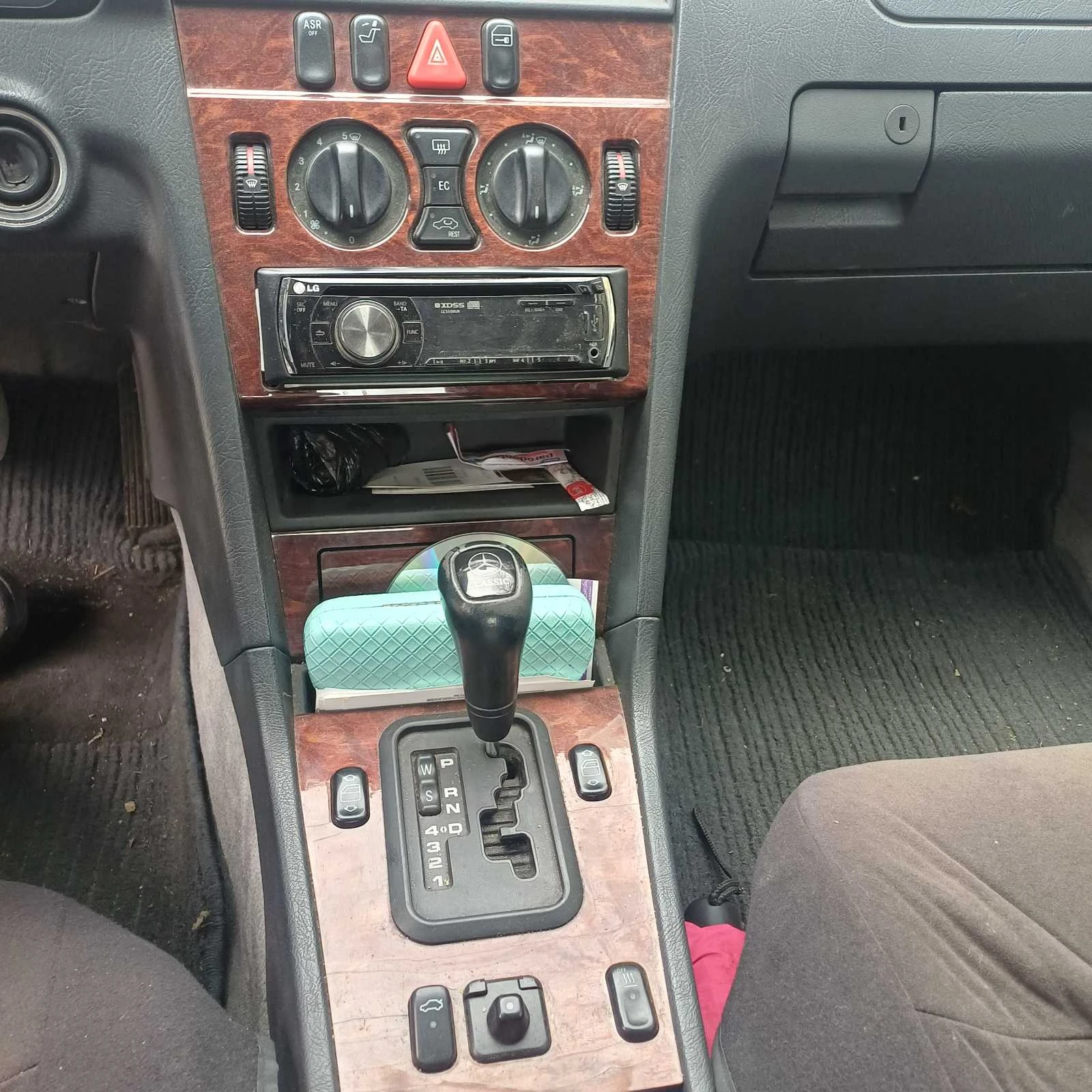 Mercedes-Benz C 220 C220 CDI, снимка 7 - Автомобили и джипове - 54028054