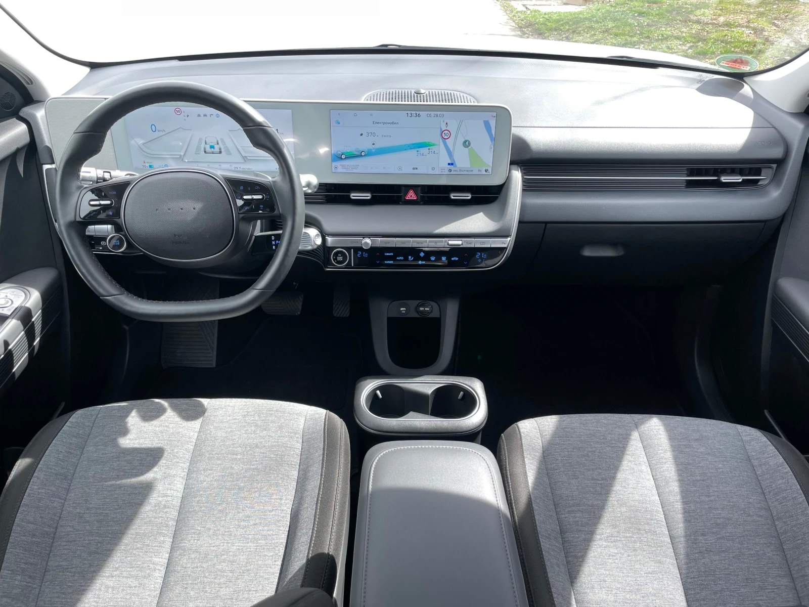 Hyundai Ioniq 5 AWD 325к.с. | 77, 4 kWh | 13787 км | Нов внос, снимка 10 - Автомобили и джипове - 54086987