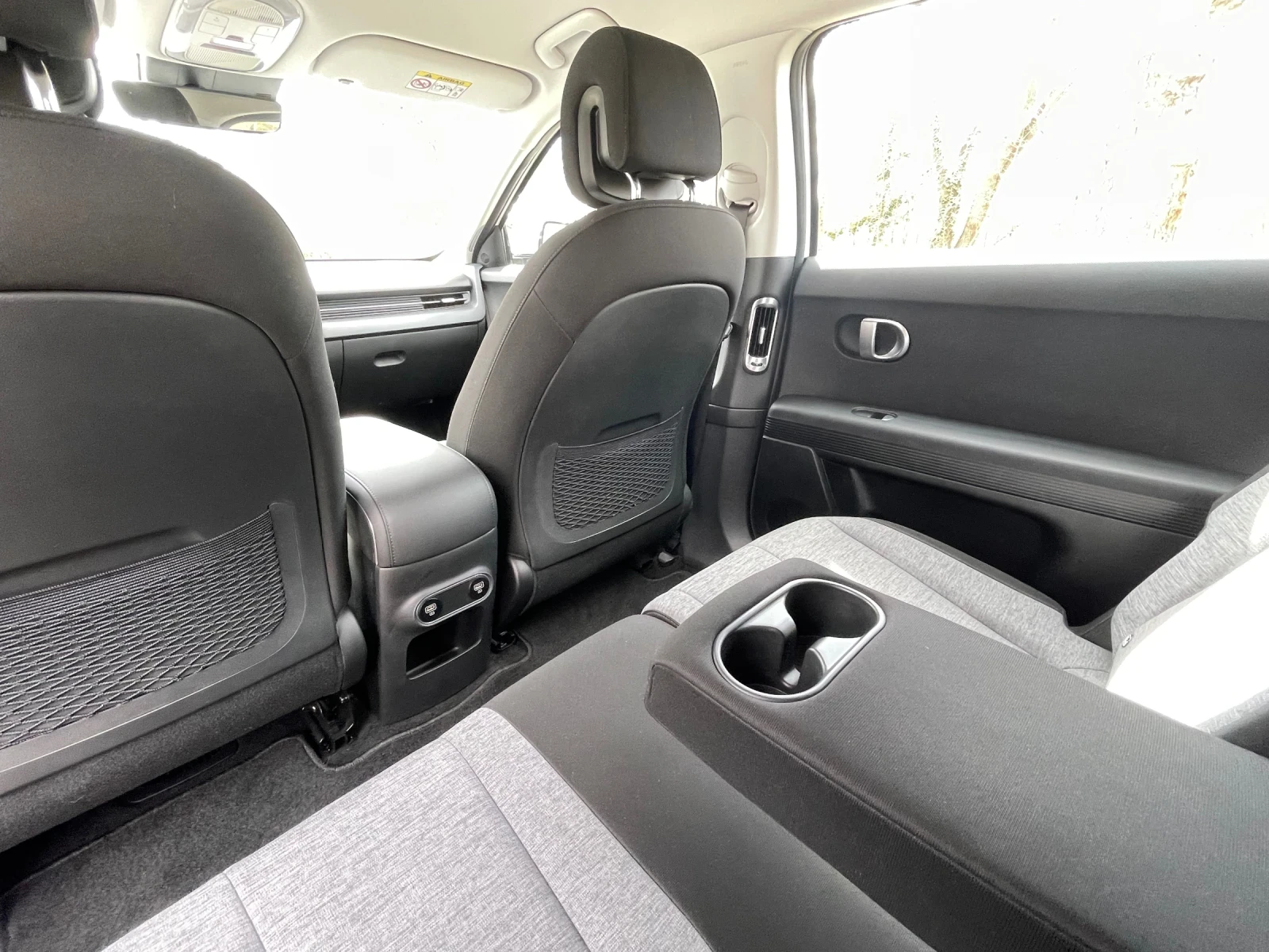 Hyundai Ioniq 5 AWD 325к.с. | 77, 4 kWh | 13787 км | Нов внос, снимка 12 - Автомобили и джипове - 54086987