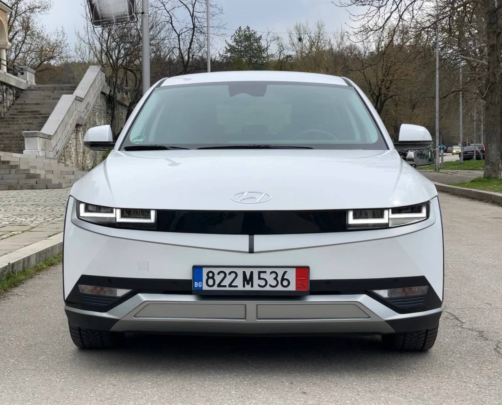 Hyundai Ioniq 5 AWD 325к.с. | 77, 4 kWh | 13787 км | Нов внос, снимка 2 - Автомобили и джипове - 54086987