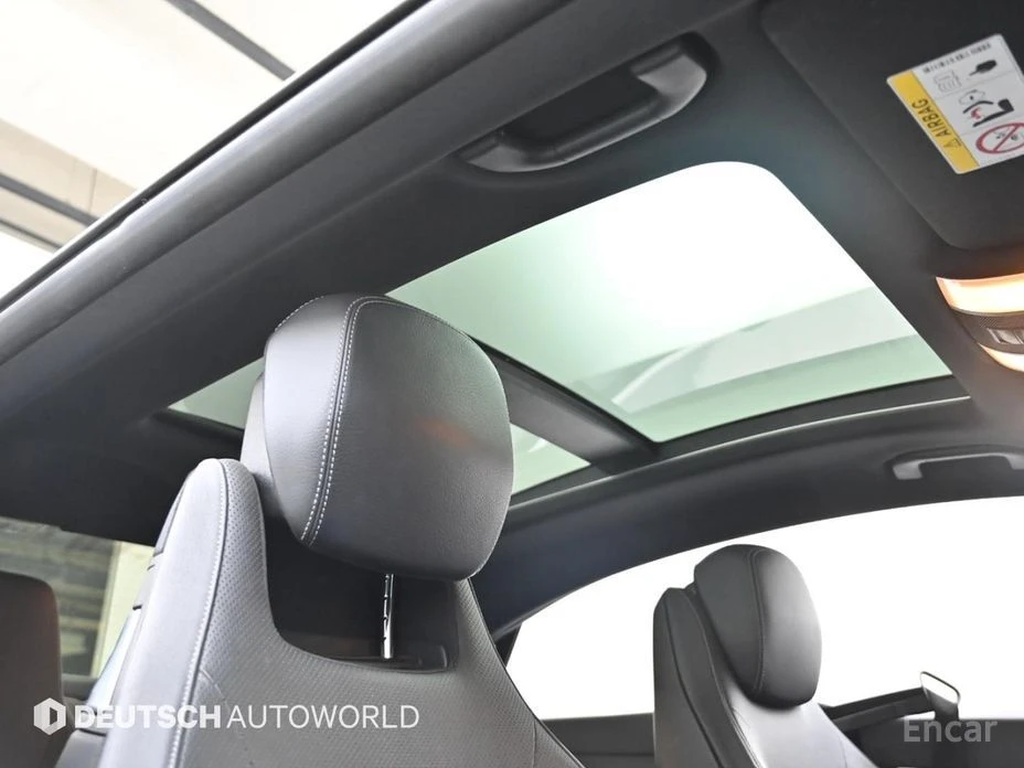 Mercedes-Benz E 350 AMG PACK* PANO* КОЖА* ПОДГРЕВ* ОБДУХВАНЕ* НАВИГАЦИ, снимка 17 - Автомобили и джипове - 54175938