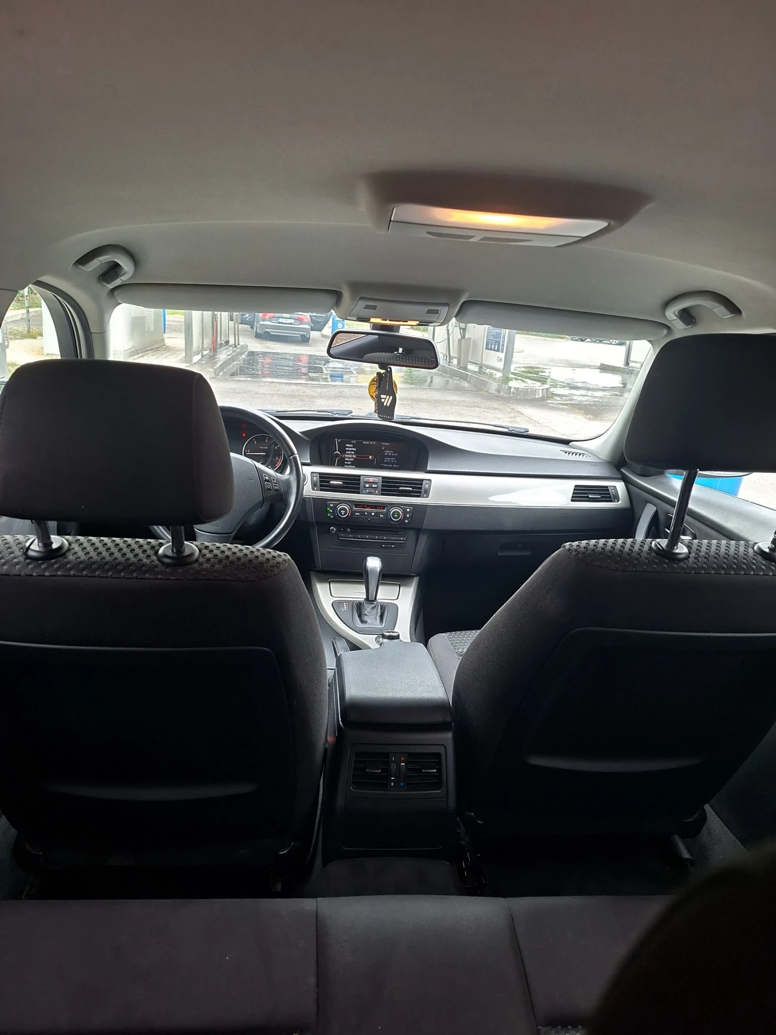 BMW 318 318 d, снимка 12 - Автомобили и джипове - 54668470