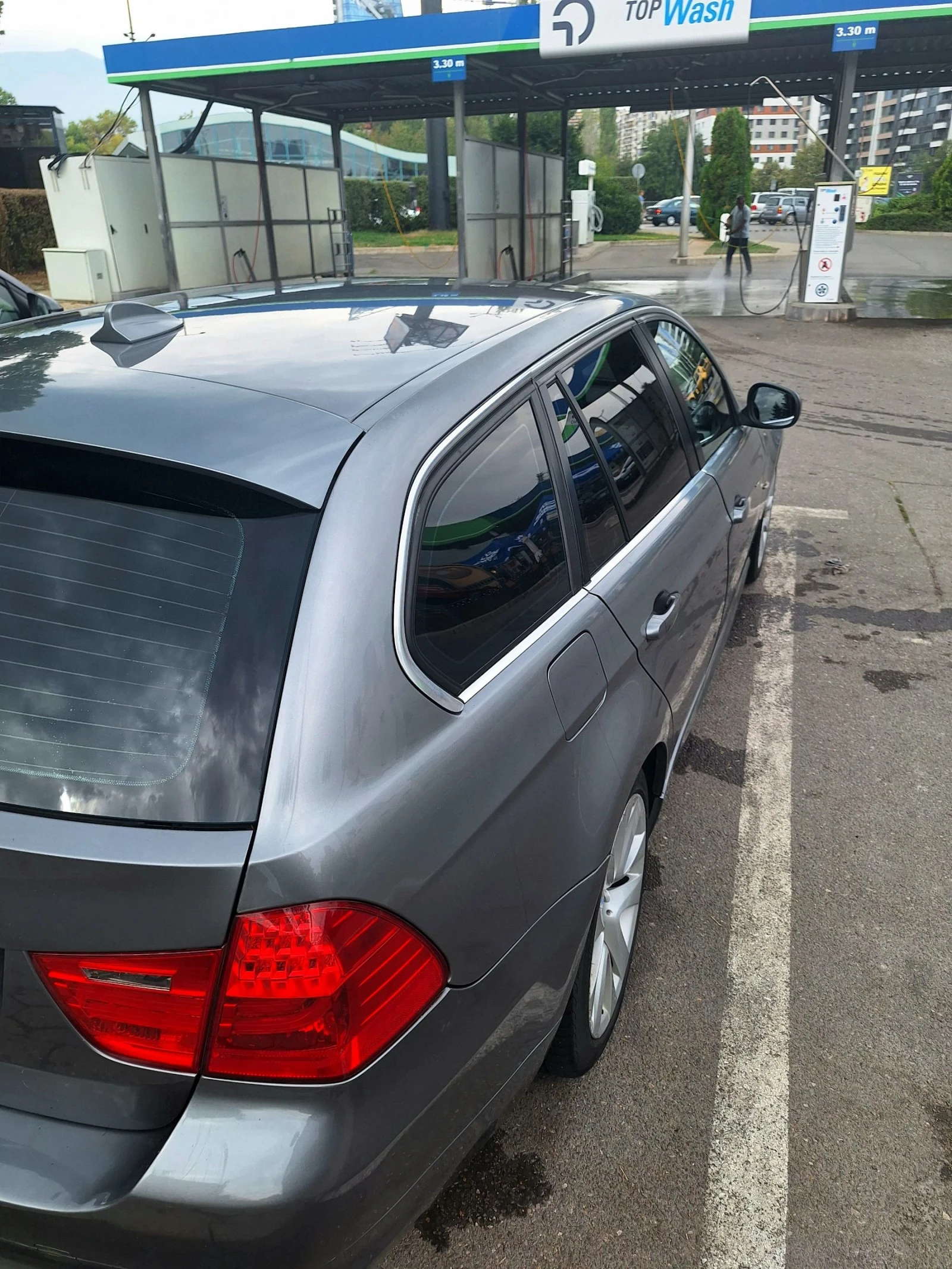 BMW 318 318 d, снимка 5 - Автомобили и джипове - 54668470