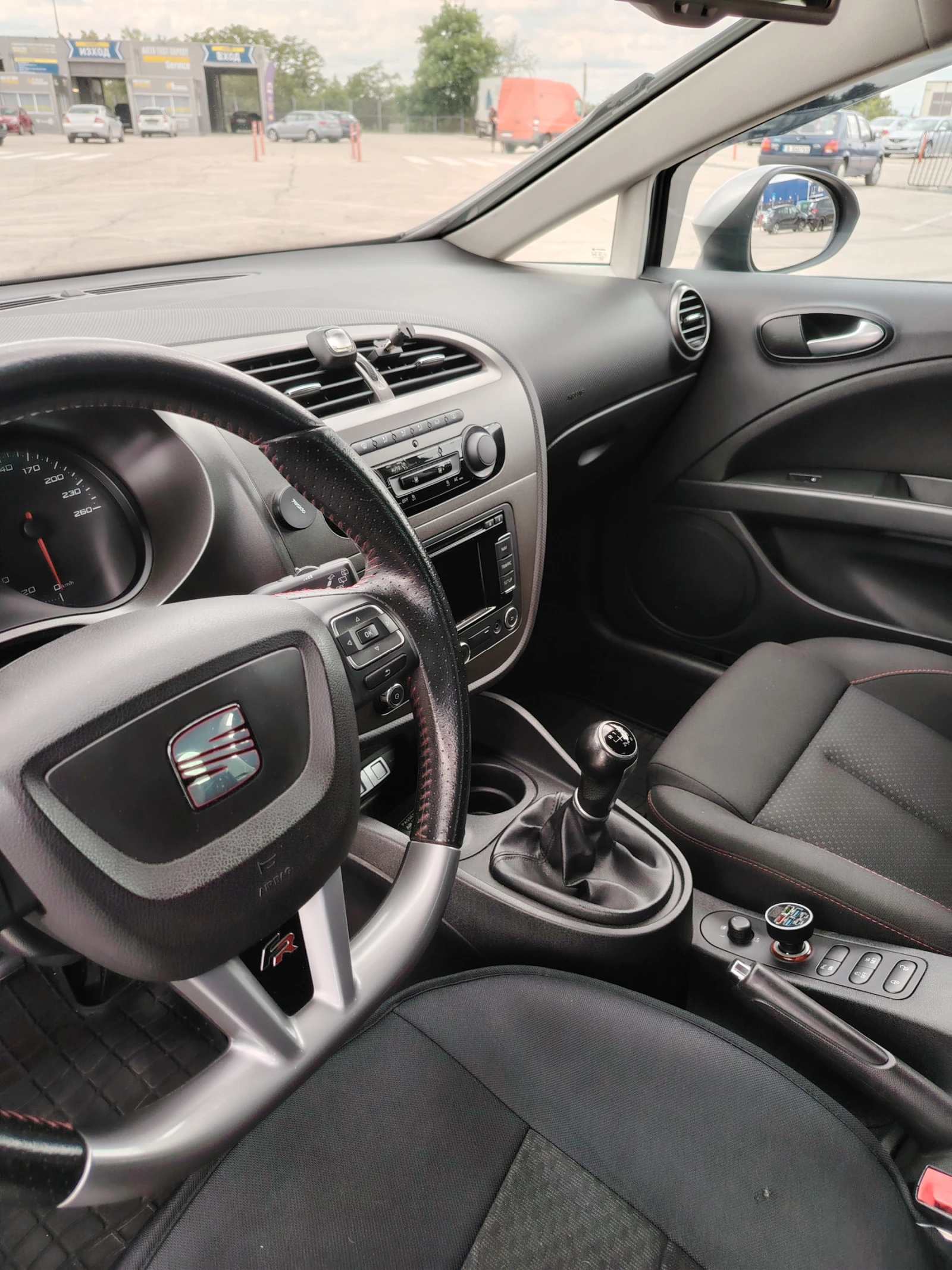 Seat Leon FR, снимка 8 - Автомобили и джипове - 54726163
