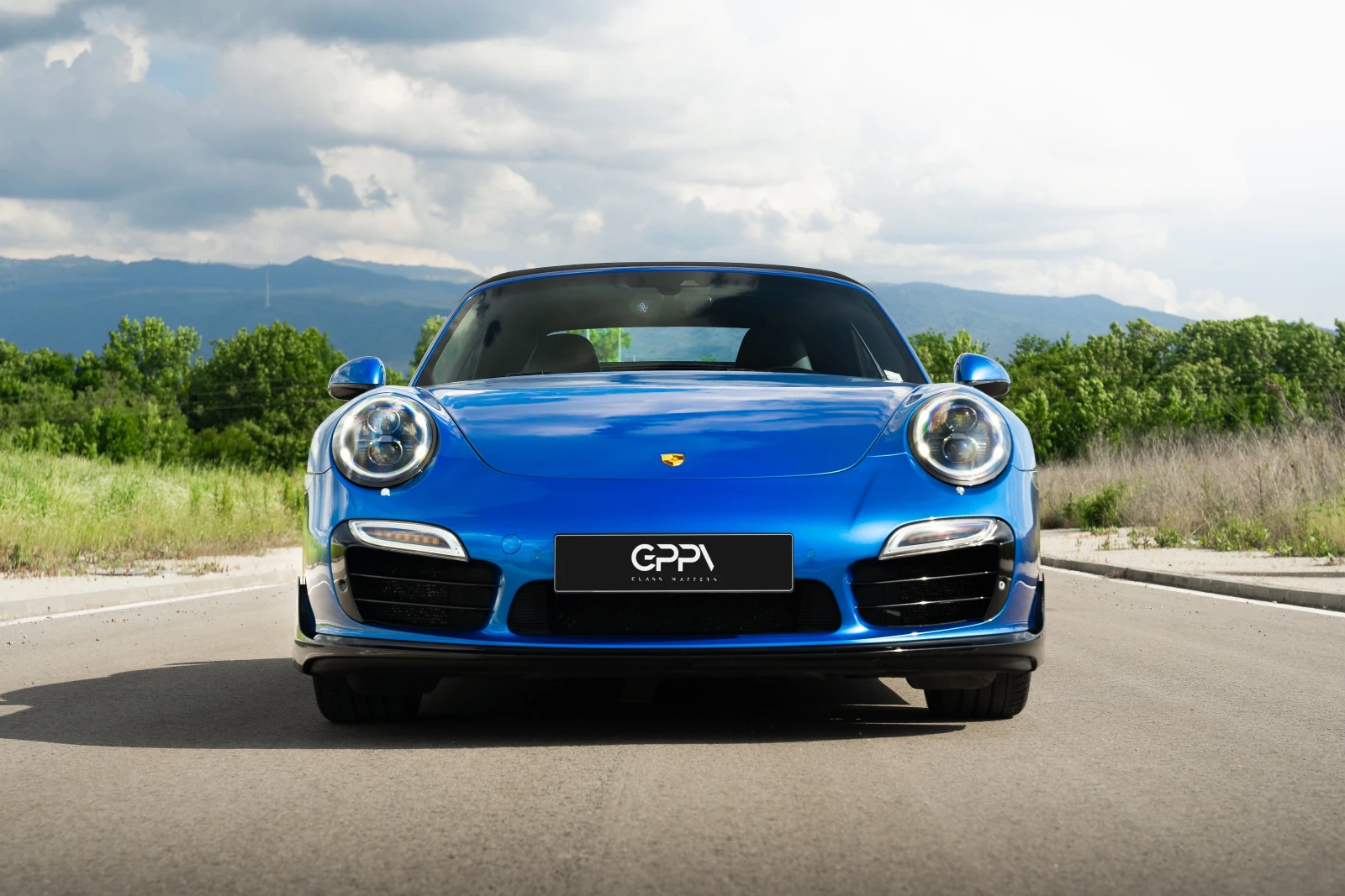 Porsche 911 Turbo S, Akrapovič, Carbon, снимка 4 - Автомобили и джипове - 54878152
