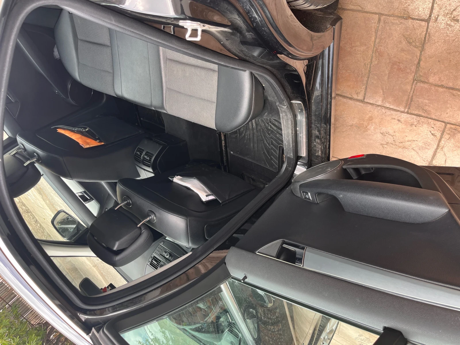 Mercedes-Benz C 220, снимка 6 - Автомобили и джипове - 54994545
